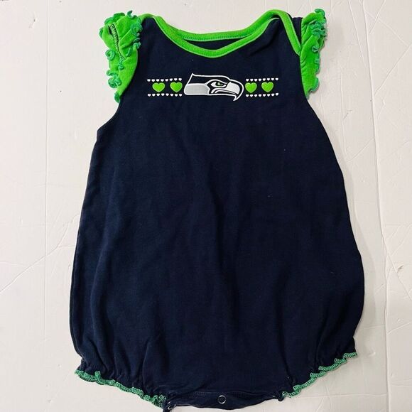 NFL Seattle Seahawks Bodysuit   Girls Size 24 Months - Picture 1 of 5